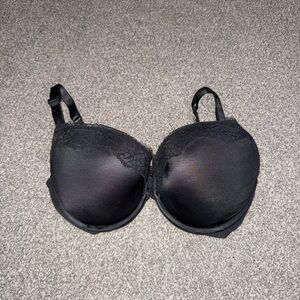 Black Lace Trim T-Shirt Bra